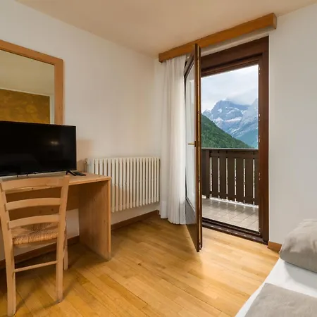 Betulla Hotel Madonna